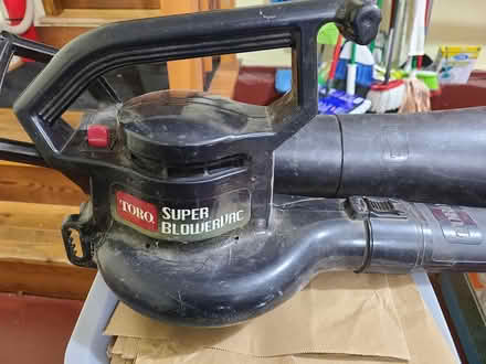 Photo of free Toro leaf blower/vacuum (Methuen, MA) #2