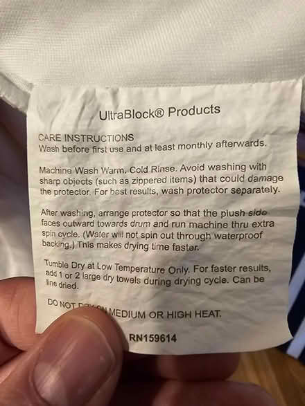 Photo of free Impermeable Mattress Pad Queen (02215) #4