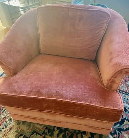 Photo of free Pair of Pink Chairs (Near Prospect High School) #2