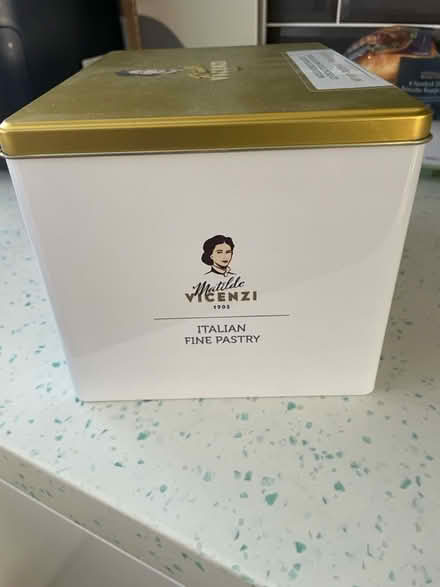 Photo of free Biscuit tin (Selsey PO20) #3