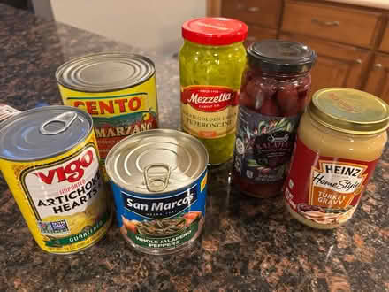 Photo of free Pantry Purge (Lombard Commons Park) #2