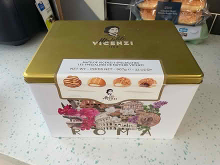 Photo of free Biscuit tin (Selsey PO20) #2
