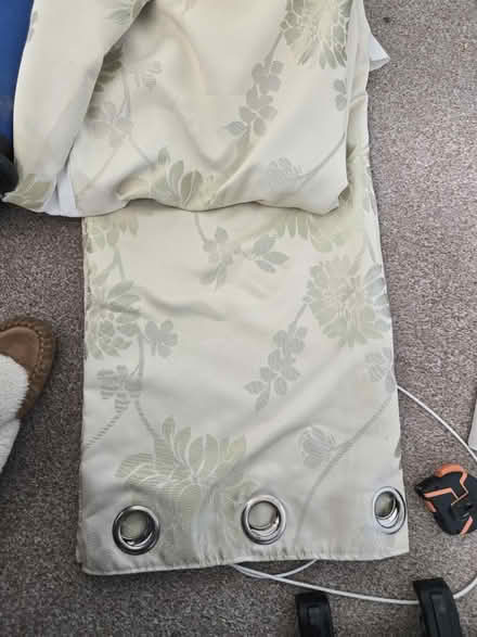 Photo of free Single long curtain (Ford end CM3) #1