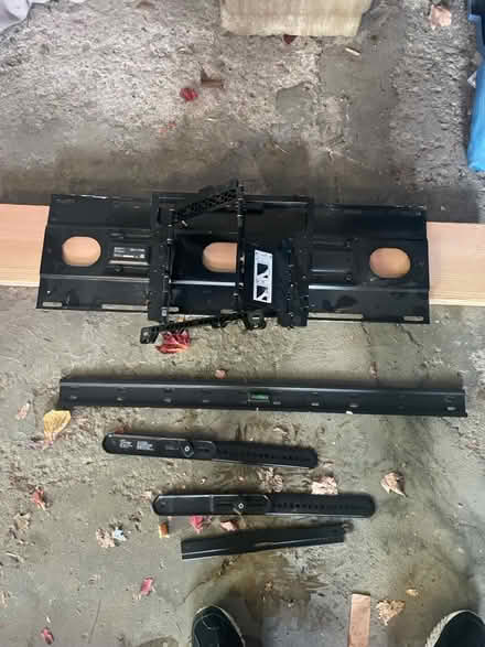 Photo of free Mount for a Sony tv (K1H 5T8) #2