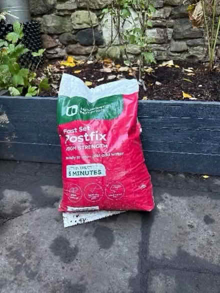 Photo of free Bag of fast set postfix cement (Edinburgh, Broughton, EH3) #1