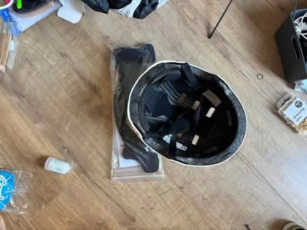 Photo of free Adult sized helmet (Canning Town E16) #1