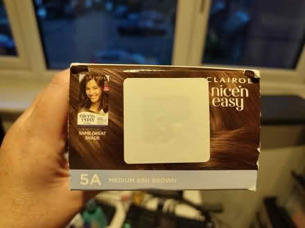 Photo of free 3 x permanent brown hair dye sets (Tooting, SW17) #3