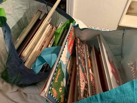 Photo of free Portuguese children’s books (Purley CR8) #2