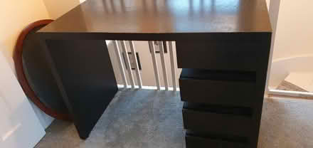 Photo of free Desk (BR3 beckenham) #2