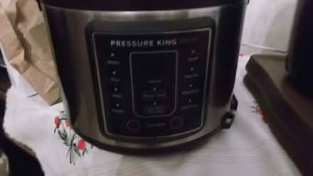 Photo of free culinary chef pot. (Bournes Green SS2) #2