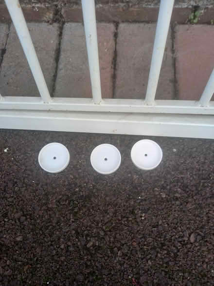 Photo of free Stairgate (Hucclecote) #2