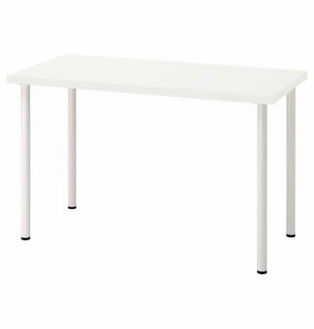 Photo of White Desk / Table (DA1) #1
