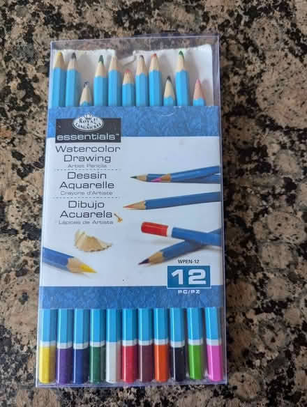 Photo of free Artist Pencils for Watercolour Drawing (Chesham HP5) #1