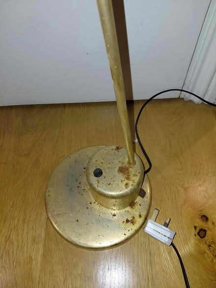 Photo of free Vintage brass tall lamp (Farnham Common, SL2) #3