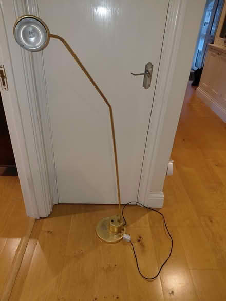 Photo of free Vintage brass tall lamp (Farnham Common, SL2) #1