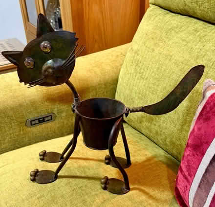 Photo of free Cat plant pot holder (Chandlers Ford SO53) #1