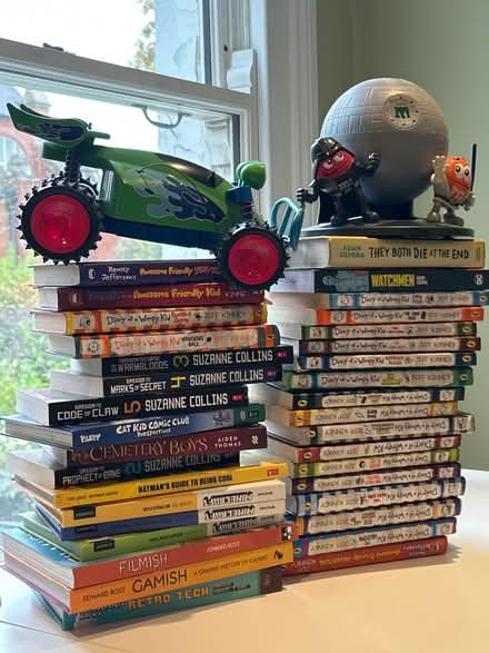 Photo of free Kids books and toys (Clapham Junction SW11) #1