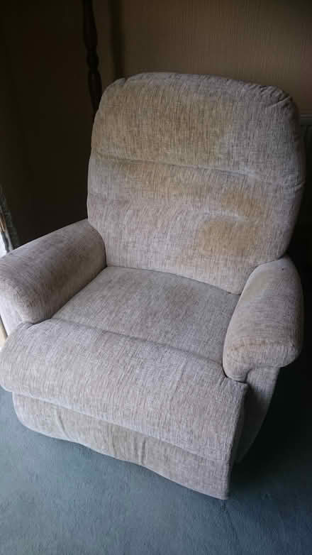 Photo of free electric reclining chair (lowestoft) #2