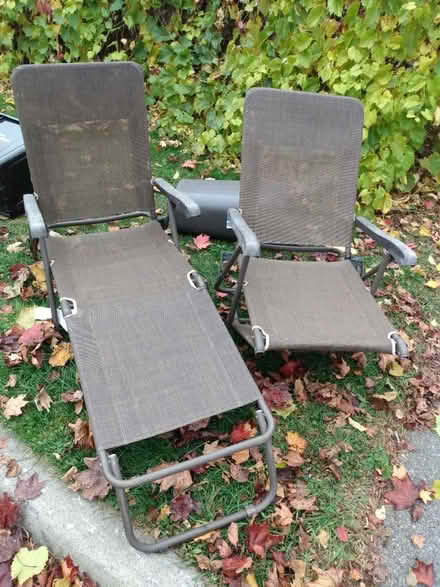 Photo of free Lawn Chair & Recliner appear good (Near Baseline Rd. & Clyde Ave.) #1