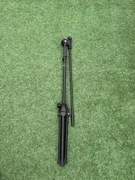 Photo of free Camera tripod (TW12, Hampton) #1