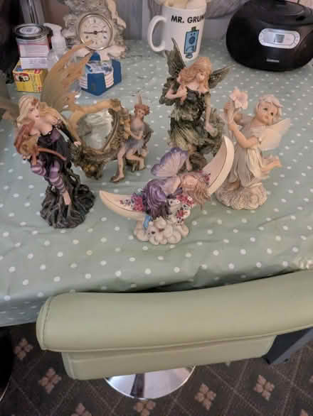 Photo of free Ornaments (Kingshurst B37) #2