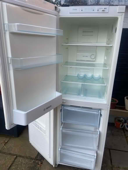 Photo of free Bosch fridge freezer (AL3 St Albans) #1
