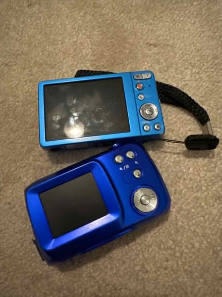 Photo of free 2 old digital cameras (Wellington, telford) #2