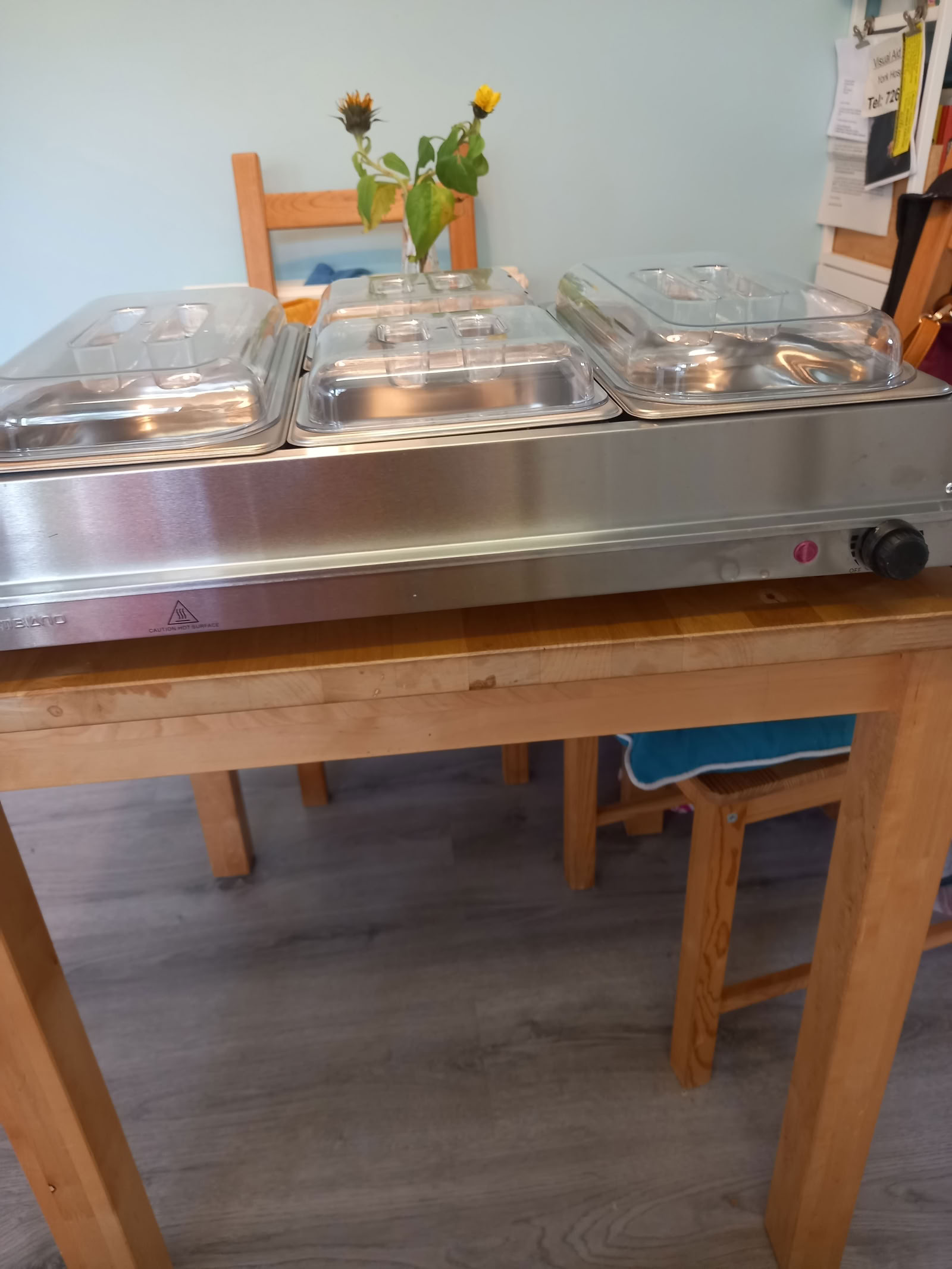 York Server Table Free: Heated food server (Clifton, York YO30) - York Freegle