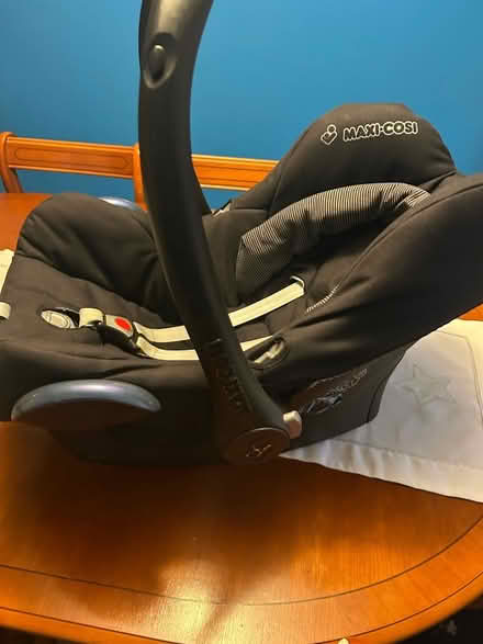 Photo of free Baby seat (Pendine Close WA5) #2
