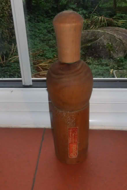 Photo of free Bottle corker (Newnham RG27) #2