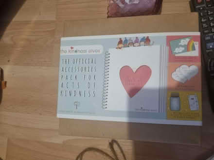 Photo of free A Variety of items. Candles, Cat pot holder plus (HA0) #2