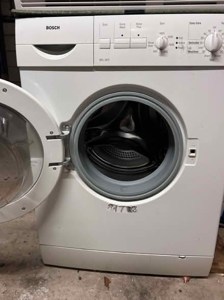 Photo of free Bosch washing machine (Prestbury, Cheltenham) #2