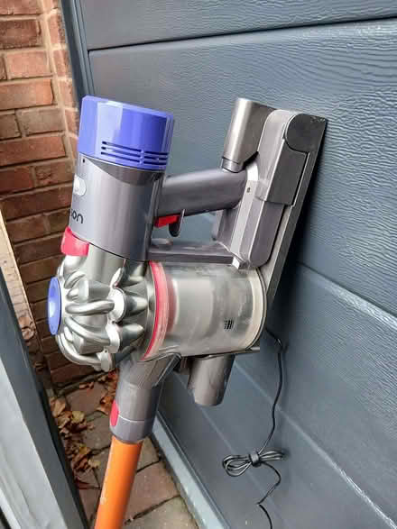 Photo of free Dyson cordless vacuum (Shifnal TF11) #2
