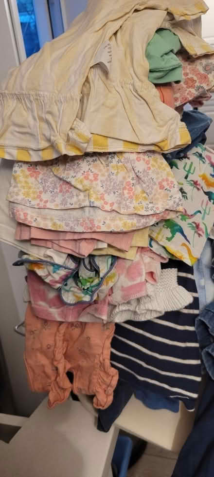 Photo of free girls clothes (Billinge WN5) #1