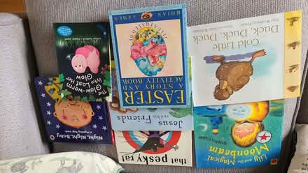Photo of free 7 picture books VGC (Curbridge OX29) #1
