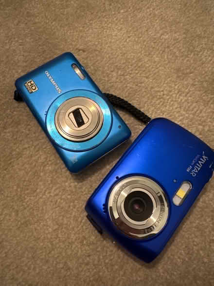 Photo of free 2 old digital cameras (Wellington, telford) #1