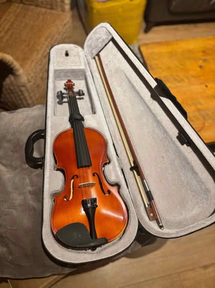 Photo of free Violin (Canning Town E16) #3