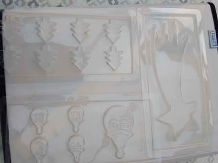Photo of free Christmas cookie cutters+ chocolate moulds (Purley on Thames RG31) #3