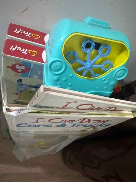 Photo of free Bags of puzzle and I can draw books (Maidstone ME15) #1