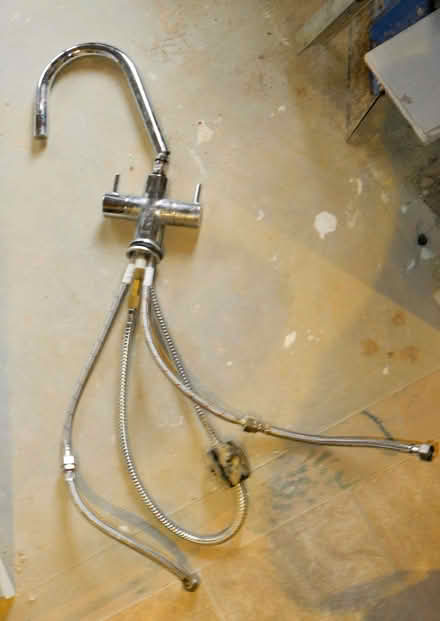 Photo of free Kitchen Mixer tap (Whitehill SG4) #1