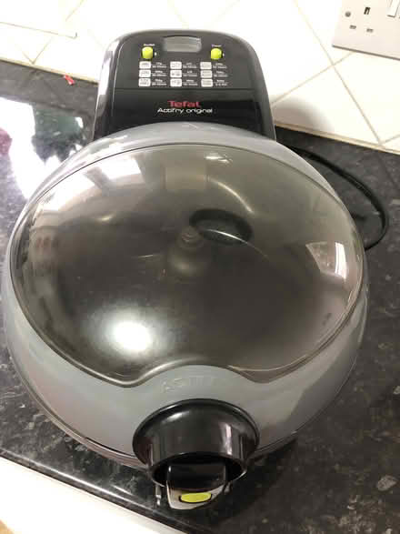 Photo of free Tefal Actifry (Sandal WF2) #1