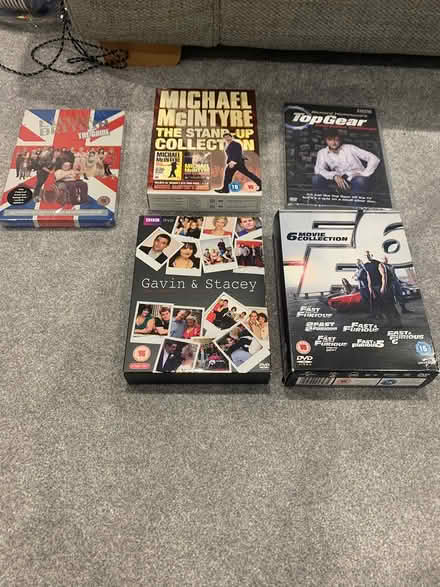 Photo of free DVDs can seperate (Emsworth PO10) #1