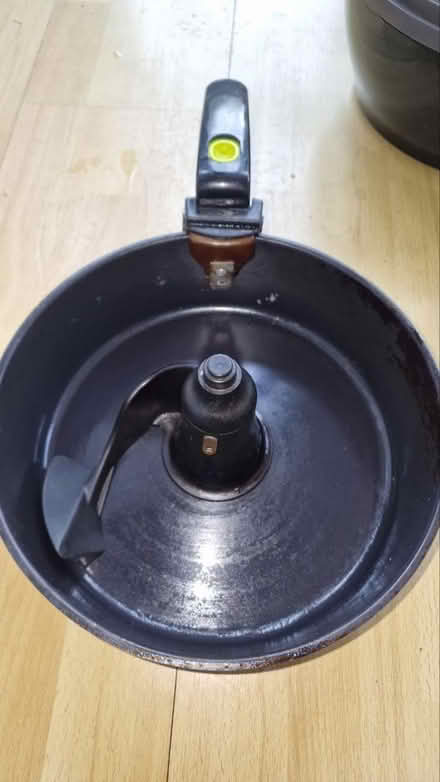 Photo of free Air fryer (Bewdley DY12) #3