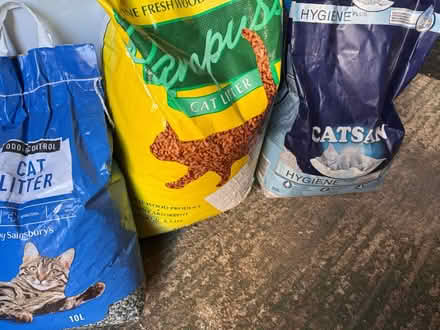 Photo of free Cat litter (BR1) #1