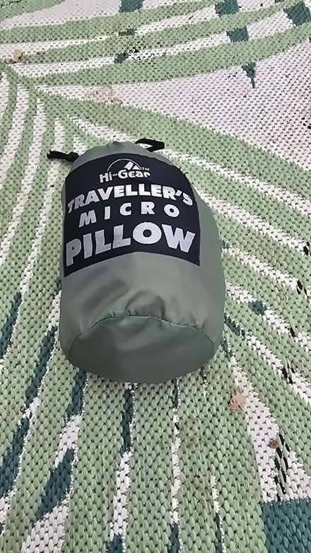Photo of free Hi-Gear Travel Pillow (Hawkwell SS5) #2
