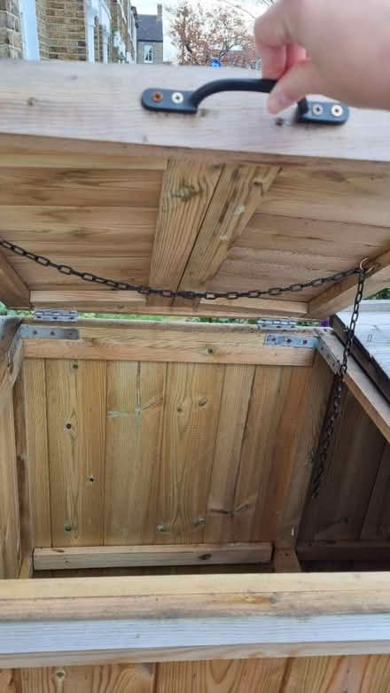 Photo of free Wheelie bin storage 2x140L (South Wimbledon SW19 1) #2