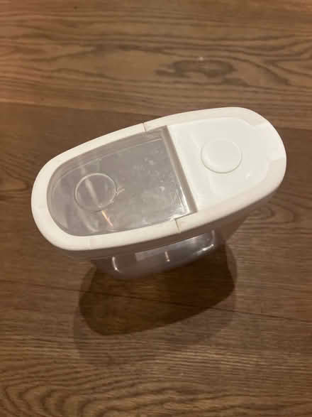 Photo of free Cereal or pet food Tupperware container (Herne Hill SE24) #2