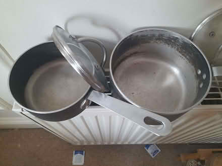 Photo of free 2x pans (non induction) and 1x double bed bedding (Saville Park HX1) #1