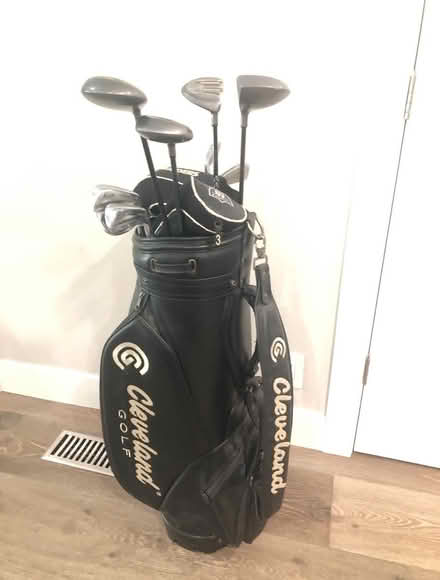 Photo of free Golf bag and clubs (Near downtown Walnut Creek) #2