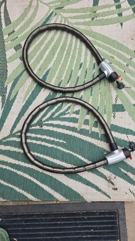 Photo of free Bicycle Chain and keys. (Hawkwell SS5) #1